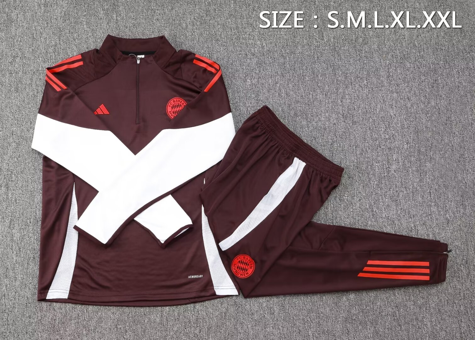 24/25  Bayern Munich Training  1:1 Quality Training Jersey