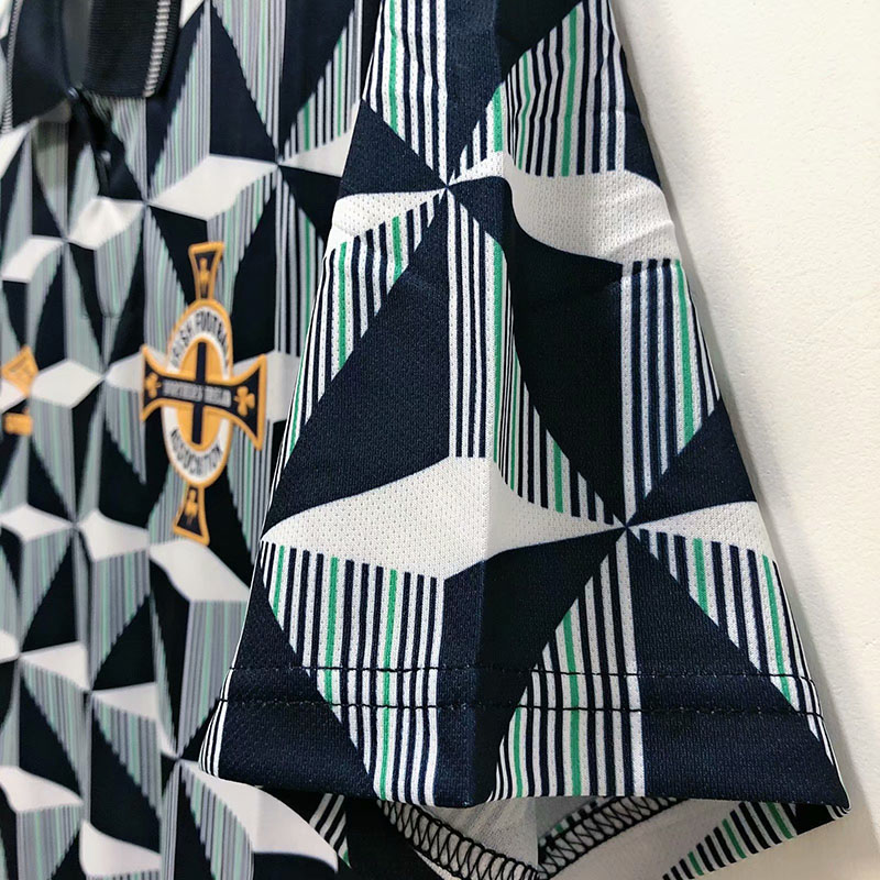 1990-1992 Northern Ireland Away Retro Soccer Je...