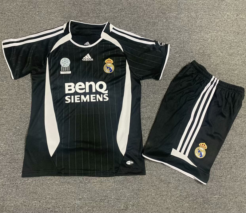 2006-2007 RMA Away Kids Retro Soccer Jersey