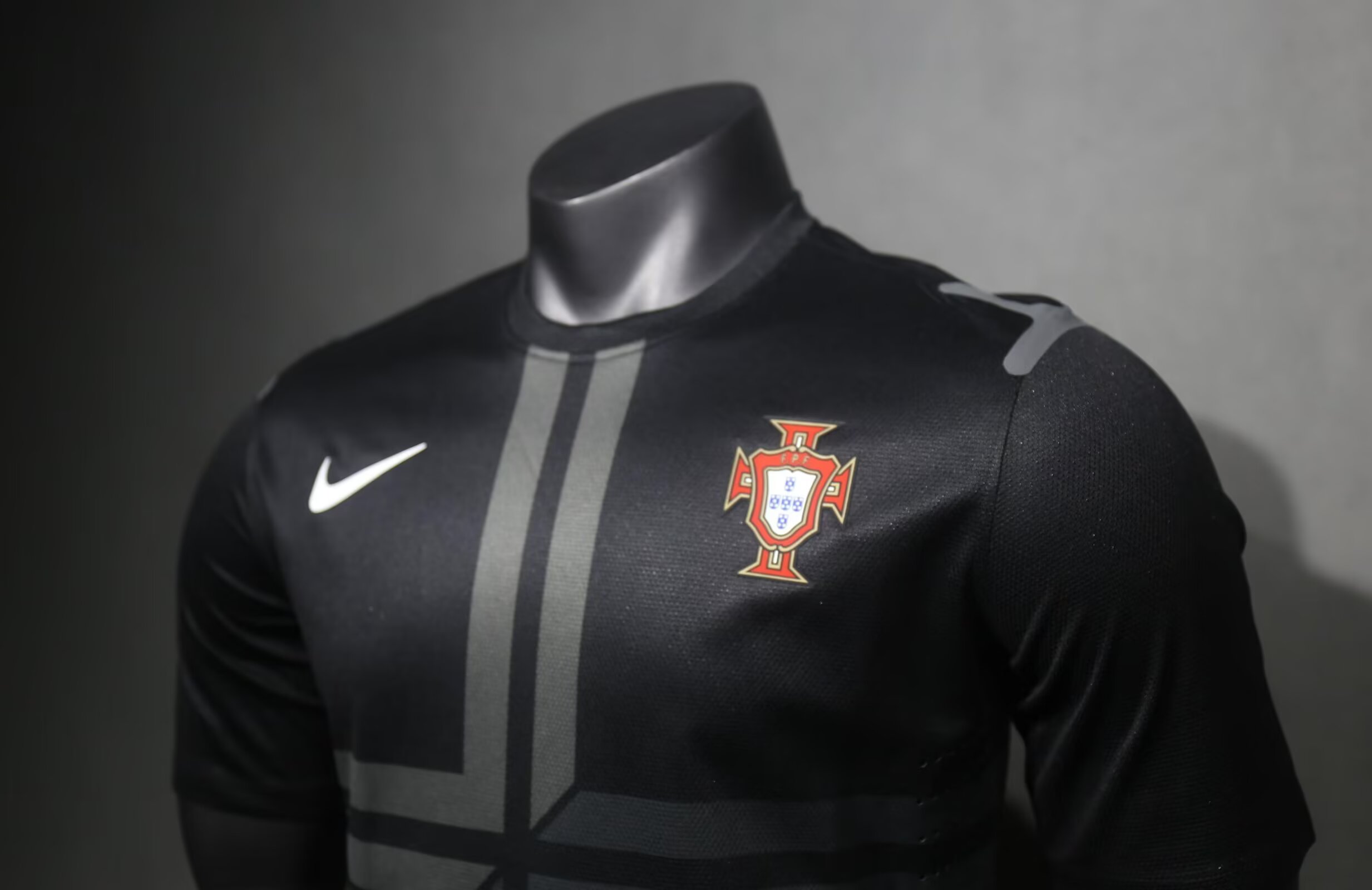 2013 Portugal Away Player Version 球员 Retro Soccer Jersey