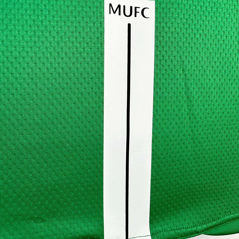 2007-2008 Man Utd Green Goalkeeper Retro Soccer Jersey