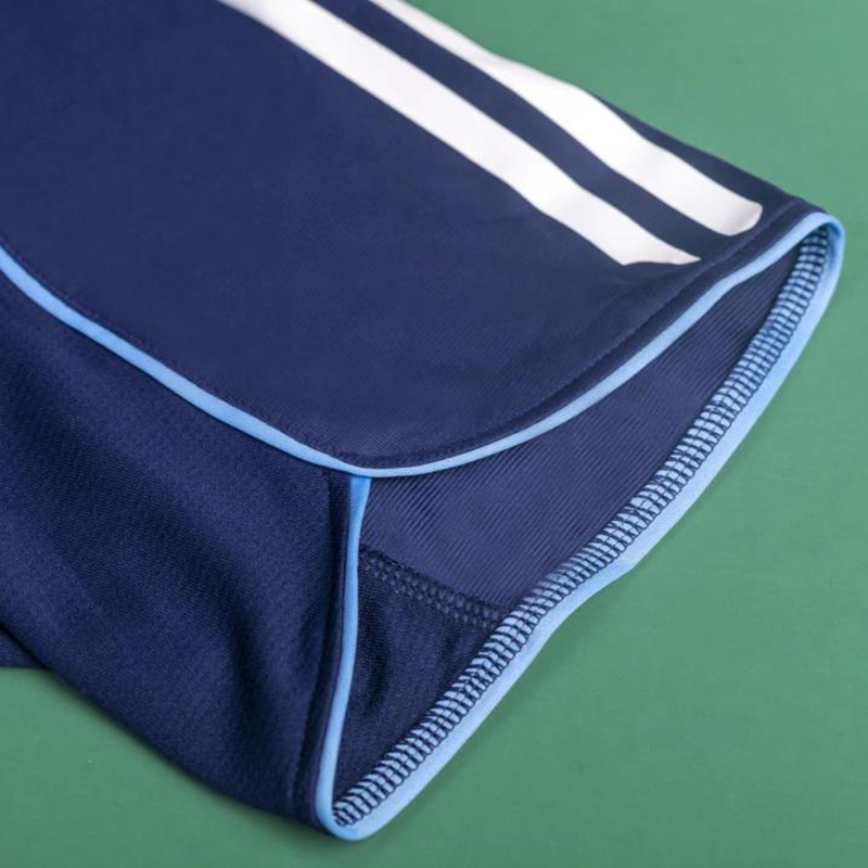 2005-2006 RMA Away Retro Soccer Jersey