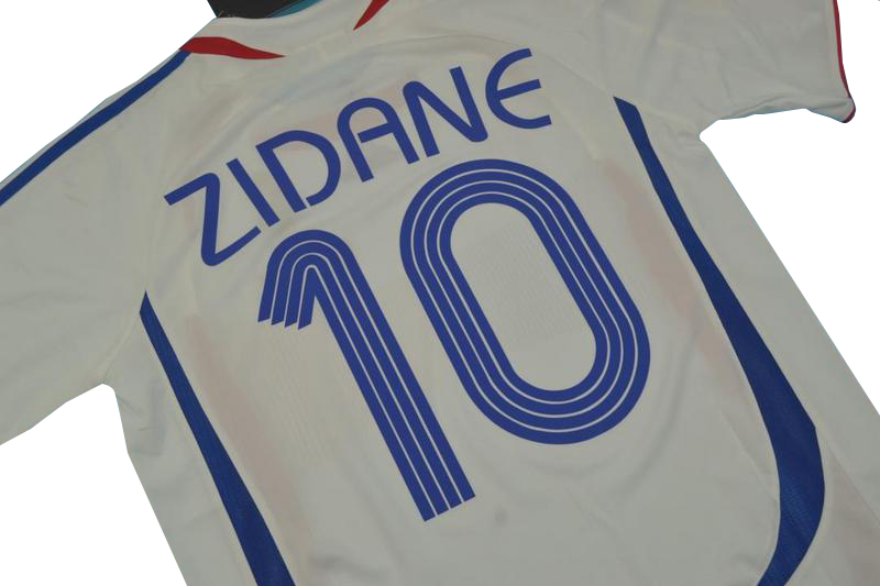 2006France Away White Retro Soccer Jersey(带胸前小字)