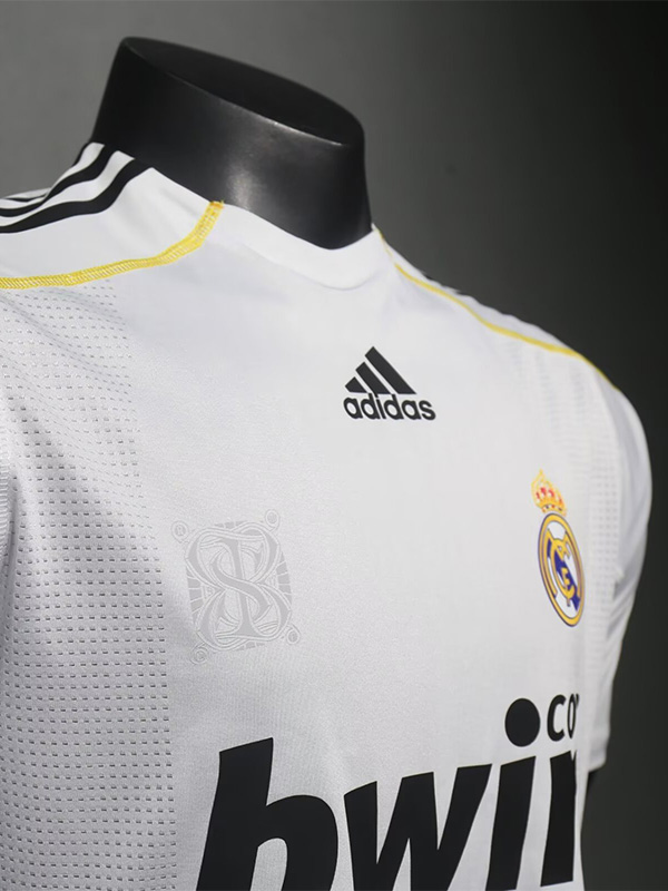 2009-2010 RMA Home Player Version 球员 Retro Soccer Jersey