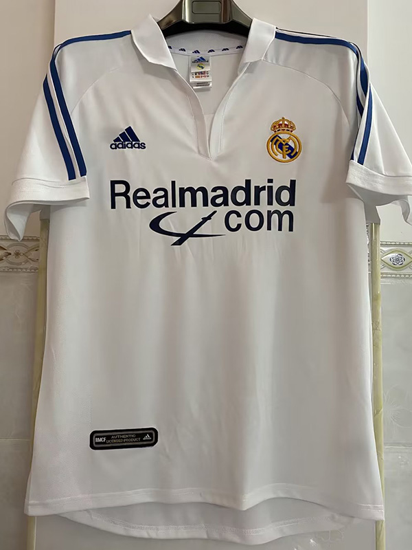 2001-2002 RMA Home Retro Soccer Jersey
