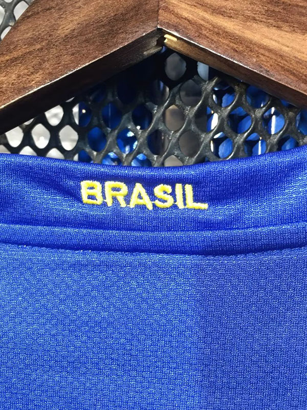 2006 Brazil Away Retro Fans Soccer Jersey
