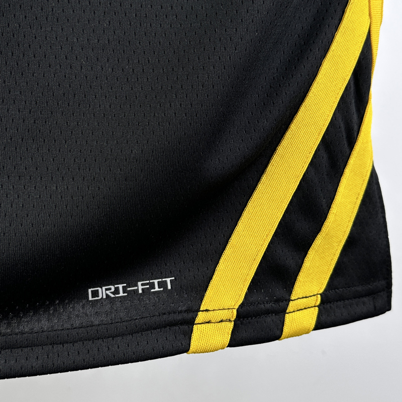 23-24 WARRIORS WIGGINS #22 Black City Edition T...