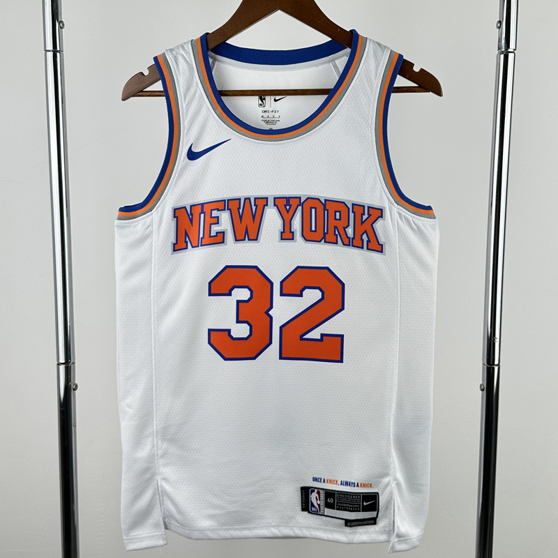 KNICKS TOWNS #32 White Top Quality Hot Pressing NBA Jersey