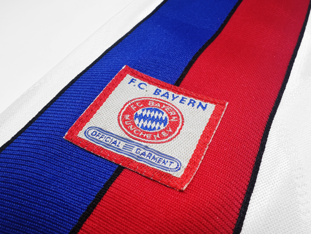 1996-1998  Bayern away Retro  Soccer Jersey