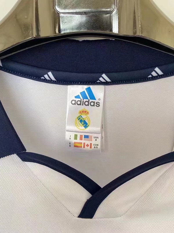 2000-2001 RMA Home Retro Soccer Jersey