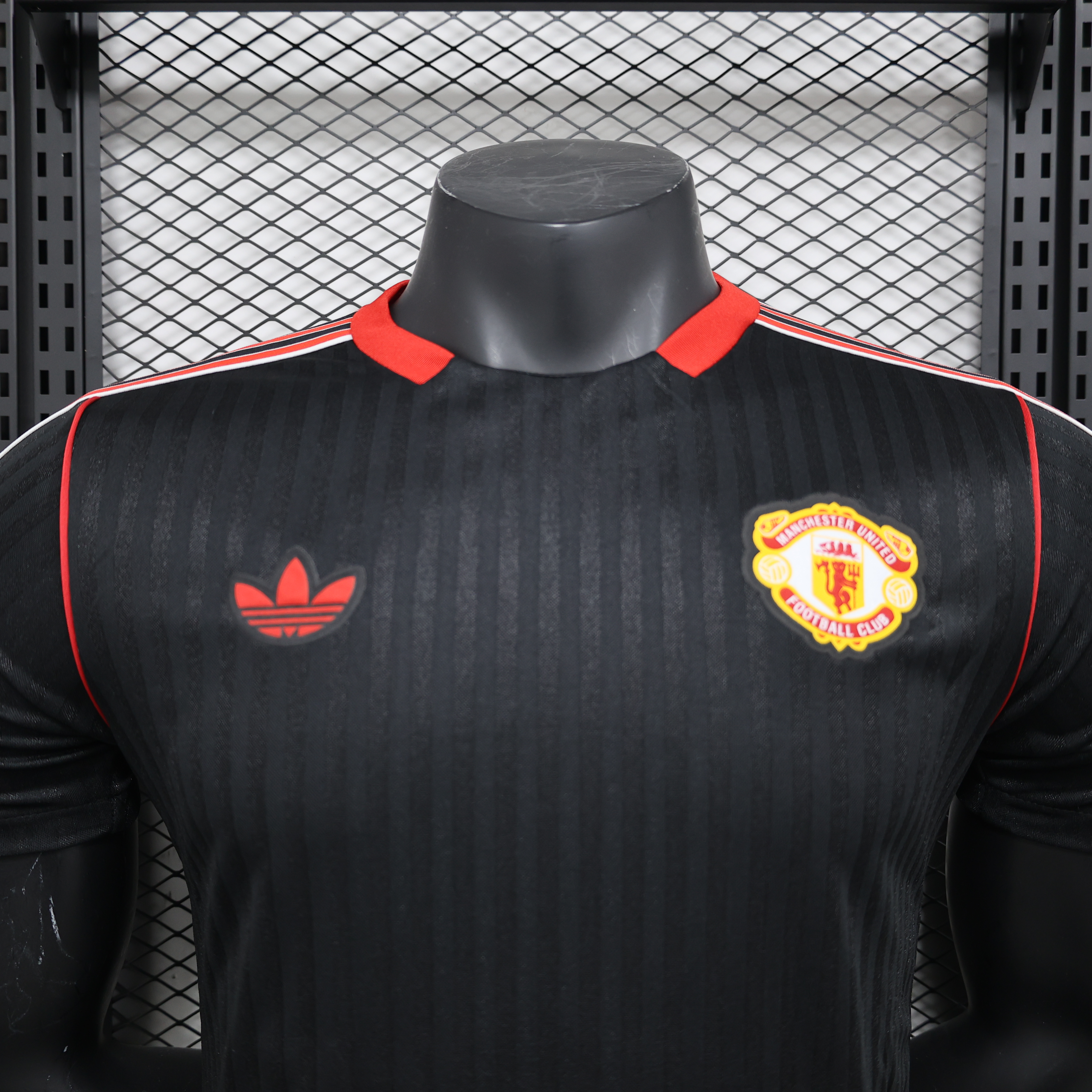 25-26 Man Utd Black Casual Special Edition Player Version Soccer Jersey