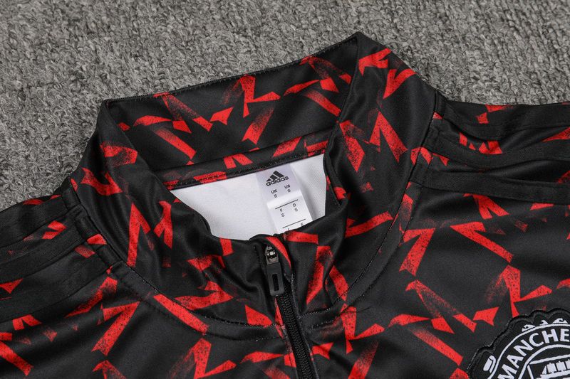 24-25 Man Utd Red black Half Pull Tracksuit (半拉链)(匹印)