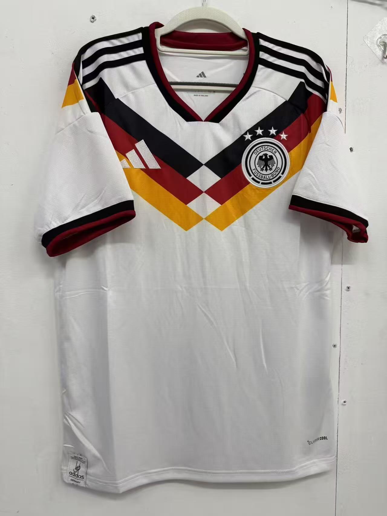 25-26 Germany home Fans Soccer Jersey