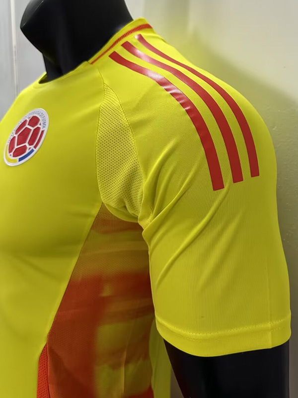 24-25 Colombia Home Player Version Soccer Jersey (Four Days Later)