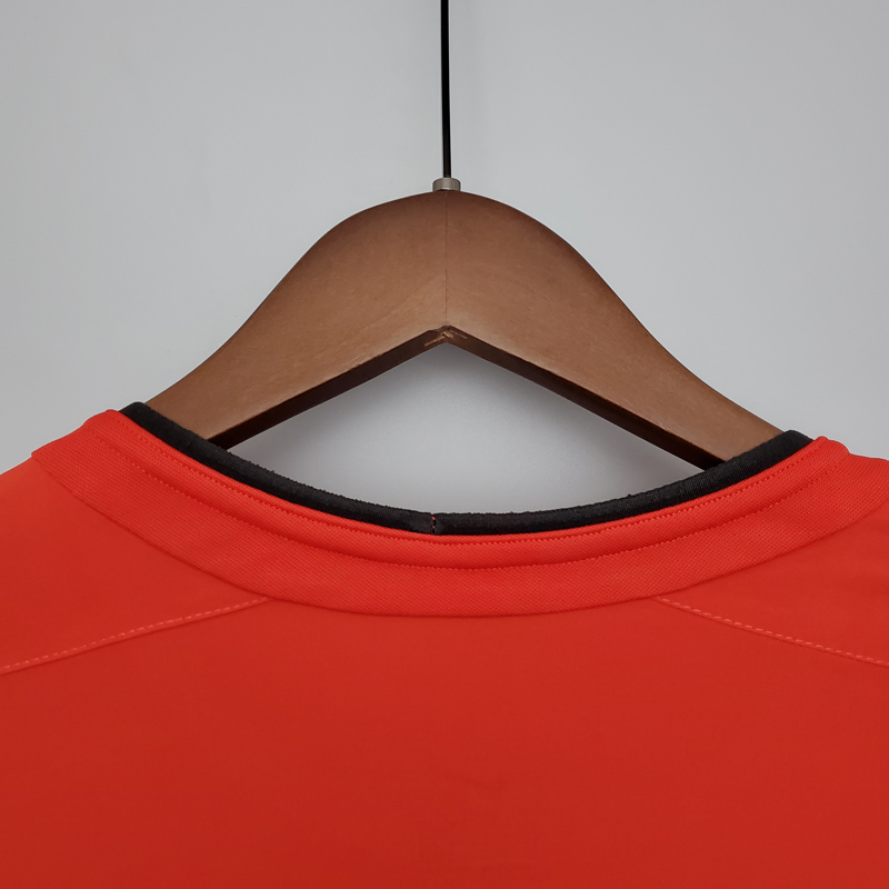 2002-2004 Man Utd Home Long Sleeve Retro Soccer...