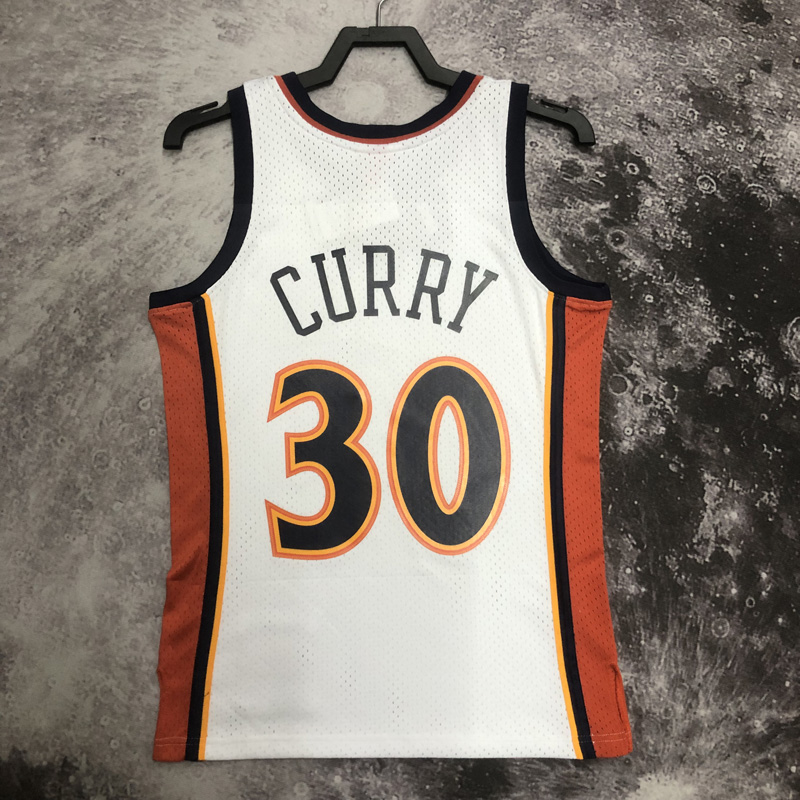 2009-10 WARRIORS CURRY #30 White Retro Top Qual...