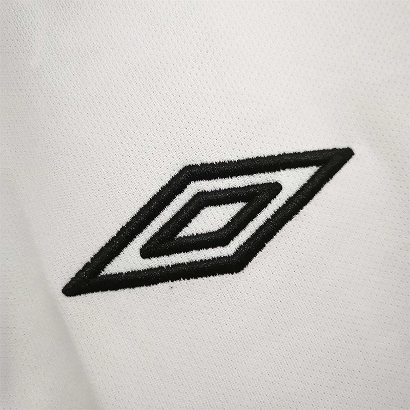 2006 Colo-Colo White Retro Soccer Jersey