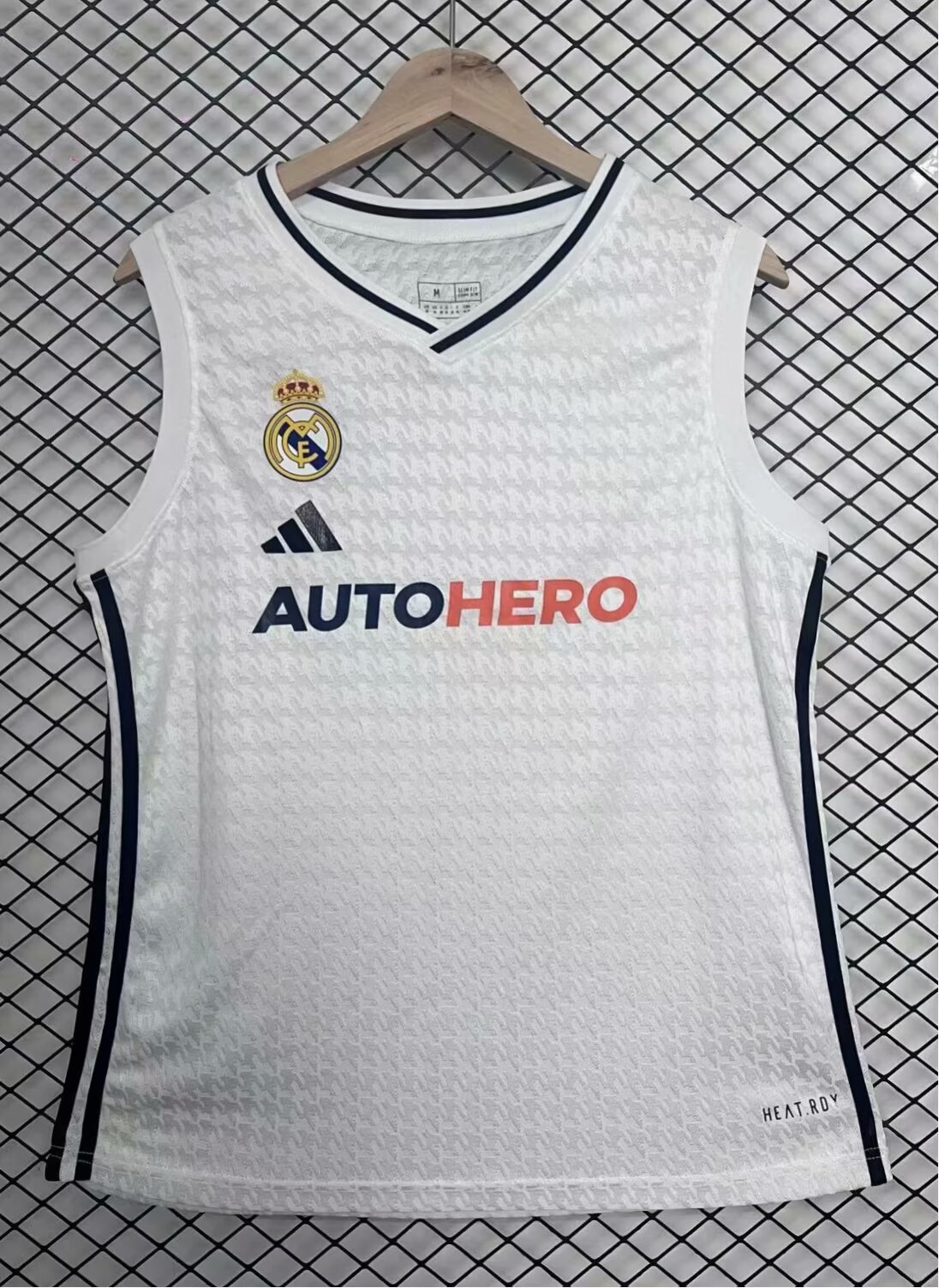 24-25 RMA White Vest