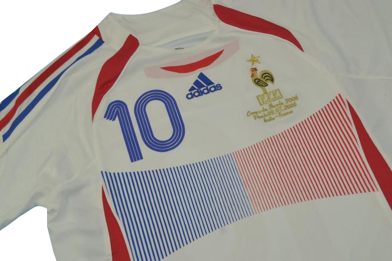 2006France Away White Retro Soccer Jersey(带胸前小字)