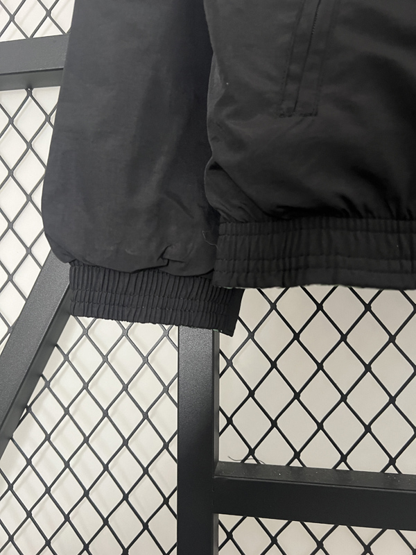 2024 Man Utd Black & Green Double Sided Windbre...