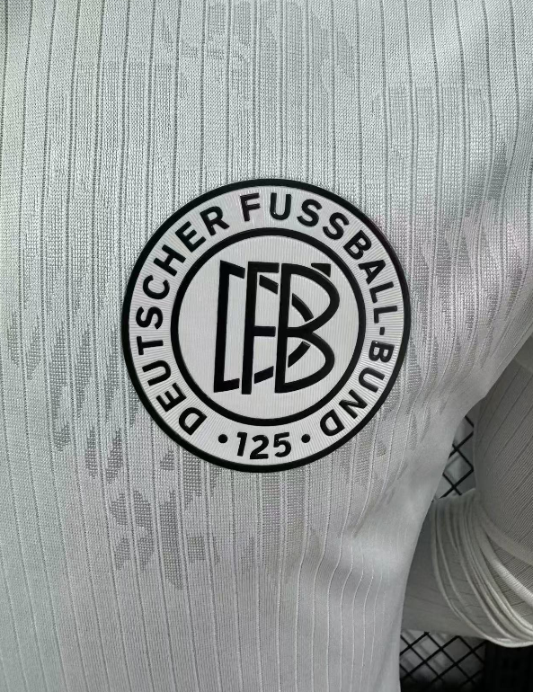 24-25 Germany White 125th Anniversary Player Long sleeve Version Soccer Jersey