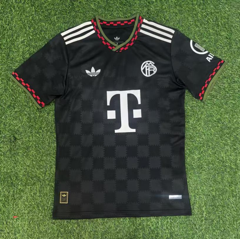 25-26 Bayern black  Fans Soccer Jersey