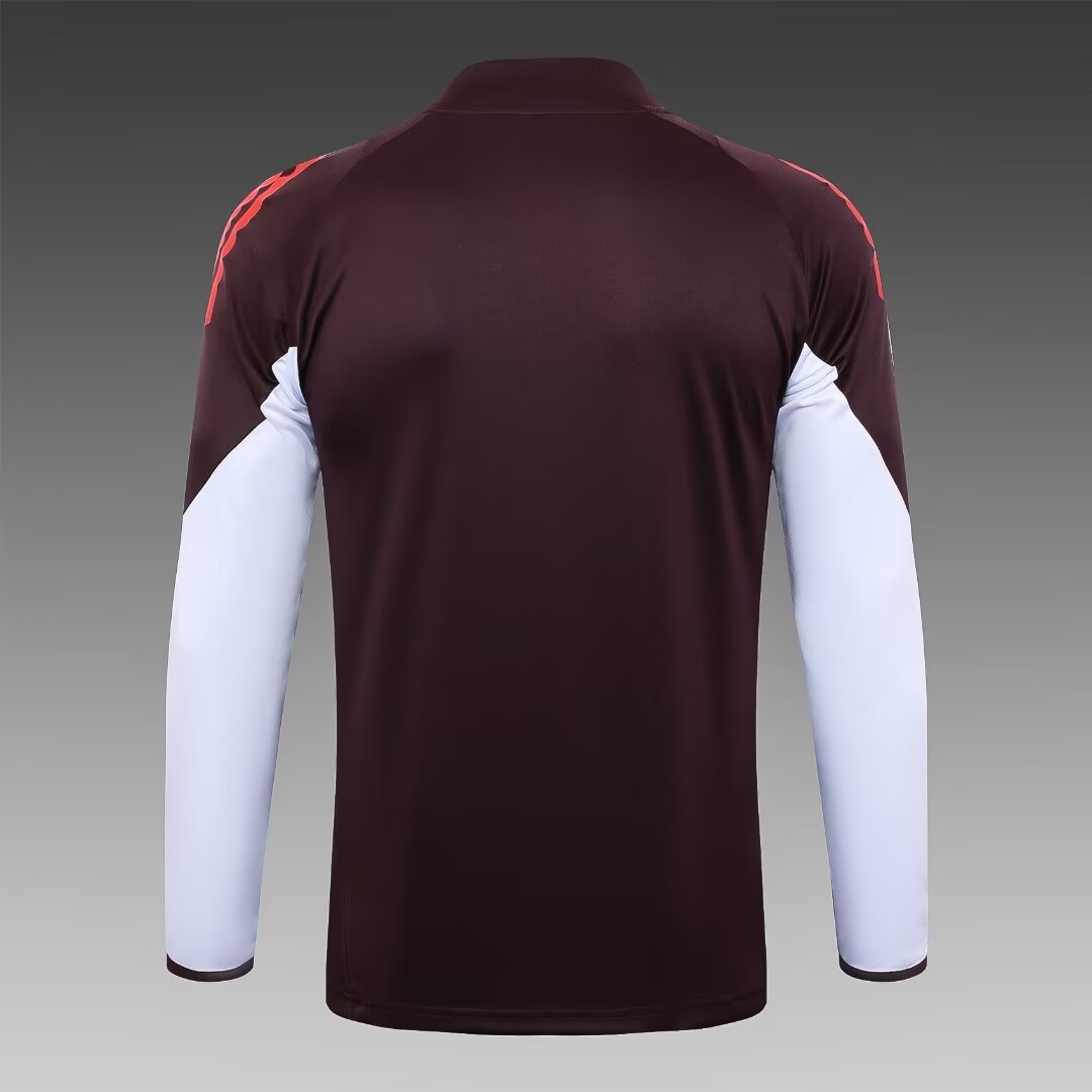 24/25  Bayern Munich Training  1:1 Quality Training Jersey