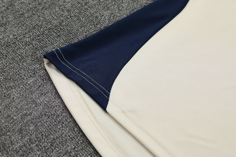 25-26 Portugal Light yellow Half Pull Tracksuit (半拉链)