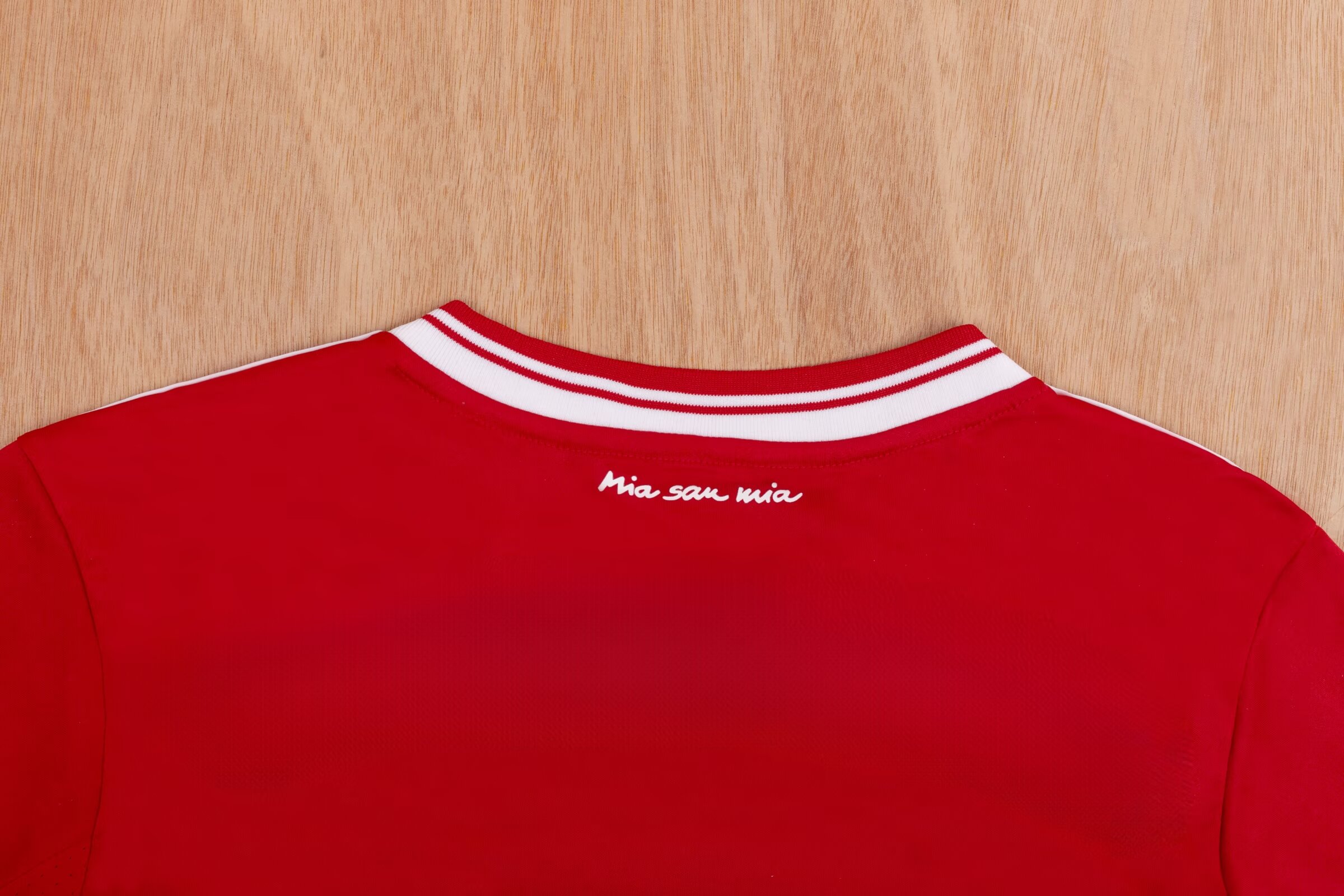 2013-2014  Bayern Home Retro  Soccer Jersey