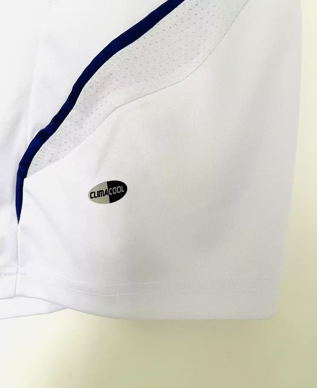 2007-2008 RMA Home Retro Soccer Jersey