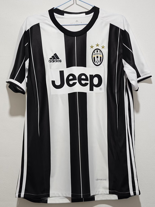2016-2017 JUV Home Retro Soccer Jersey