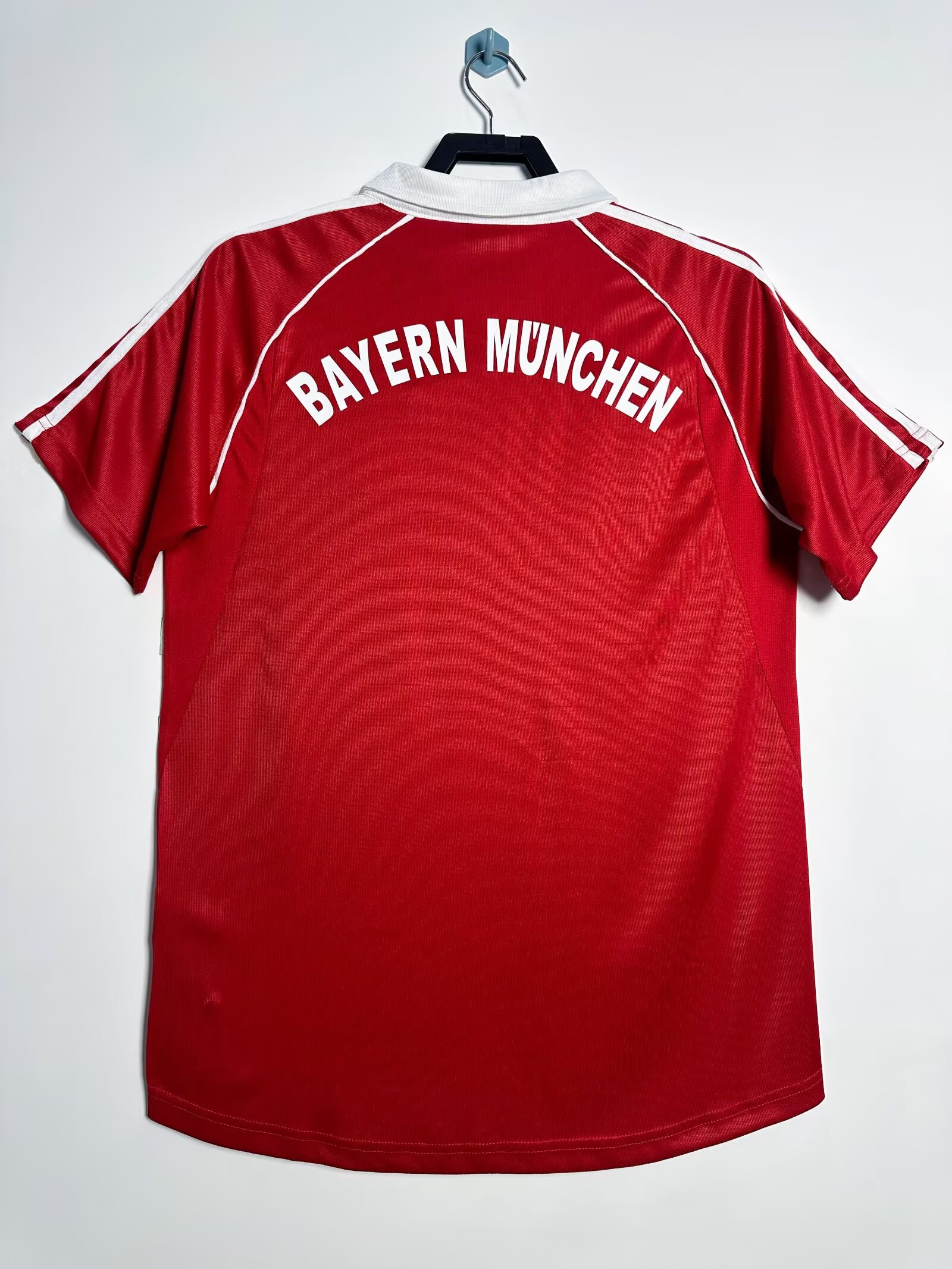 2005-2006 Bayern Home Retro Soccer Jersey