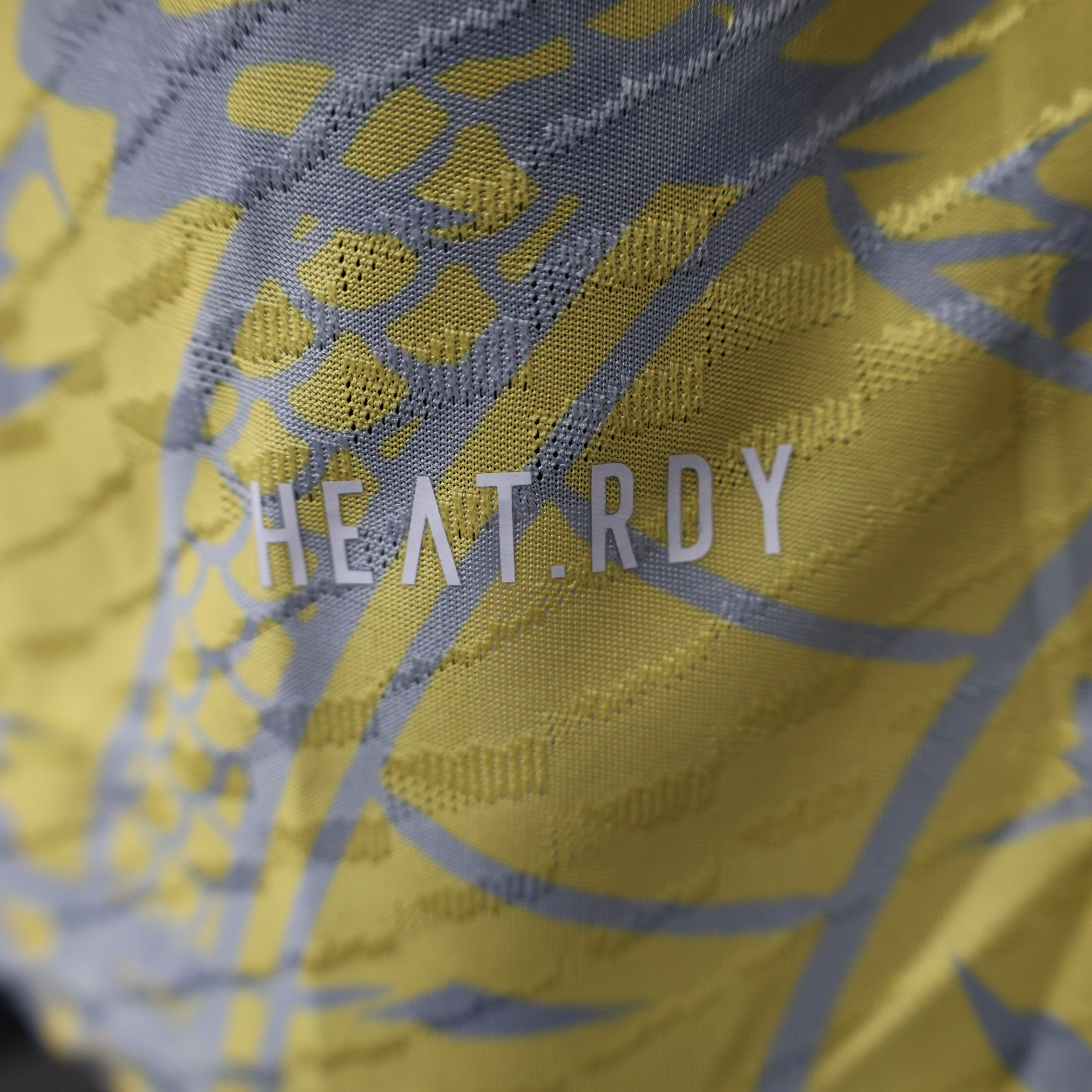 25-26 RMA yellow Special Edition Player Version Training Shirts