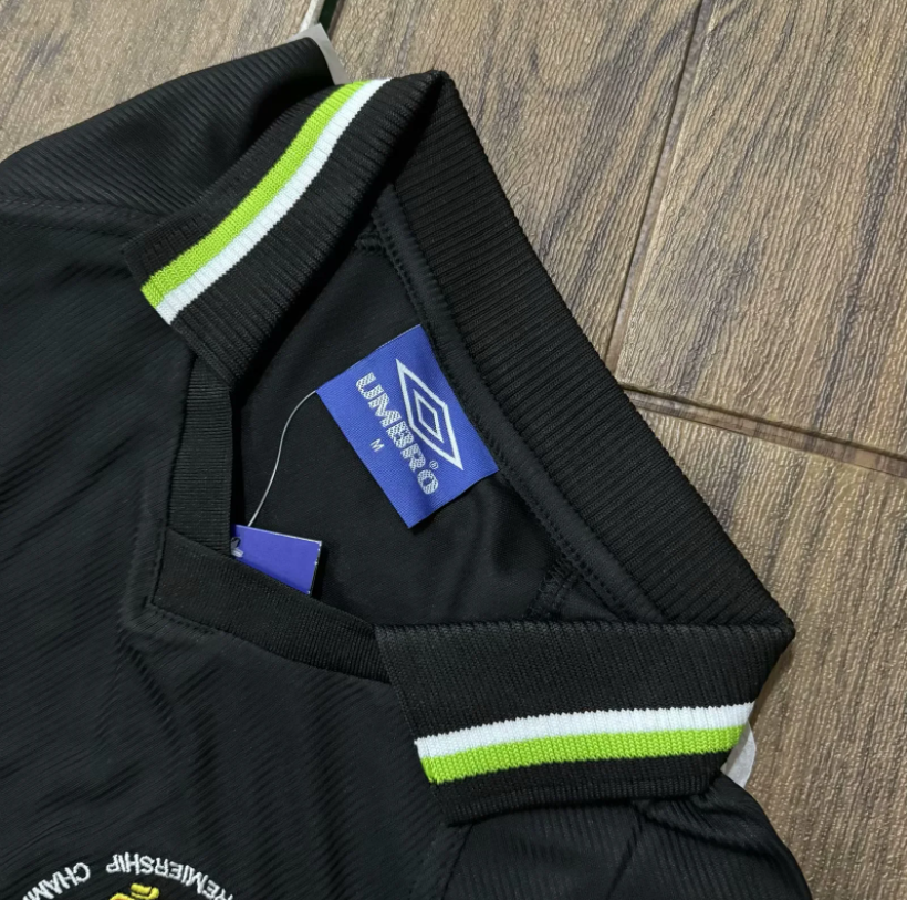 1998 Man Utd Away Long Sleeve Retro Soccer Jersey (长袖)