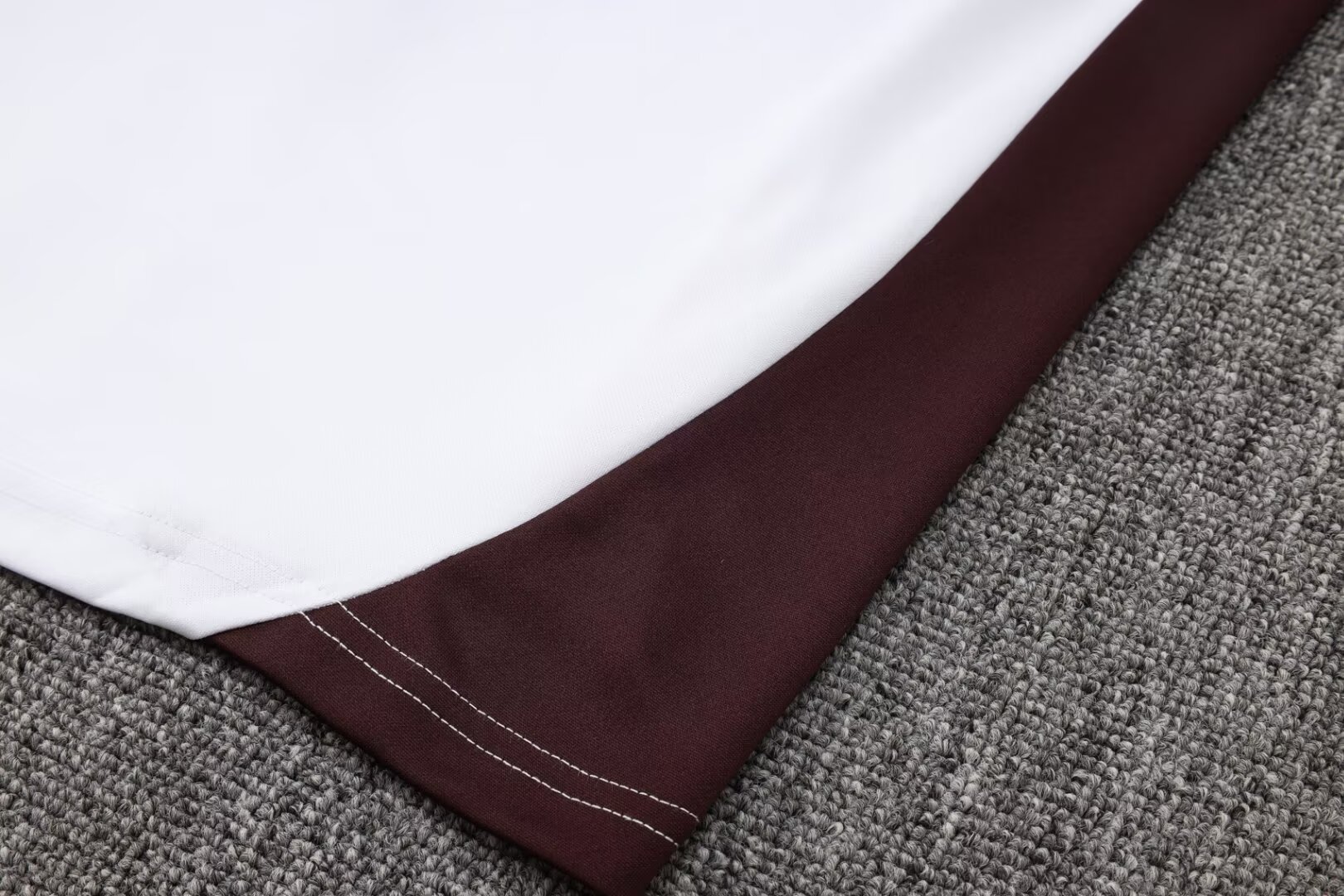 24/25 Bayern Munich Training White  1:1 Quality Training Jersey