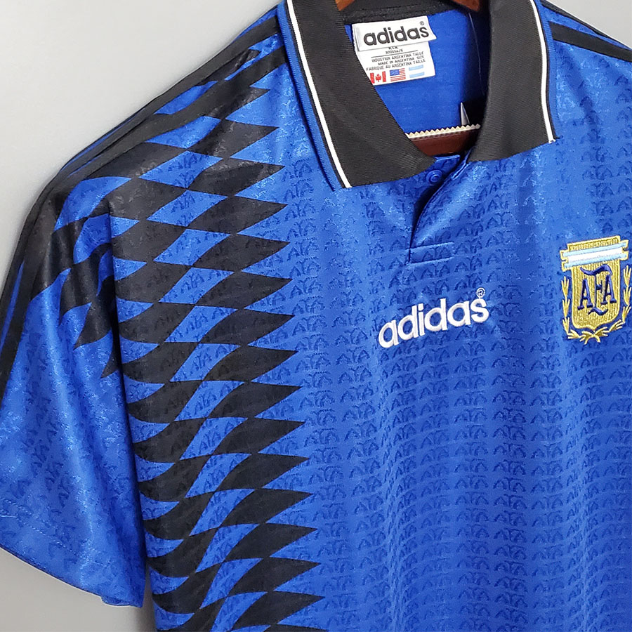 1994 Argentina Away Retro Soccer Jersey (钢印纹)