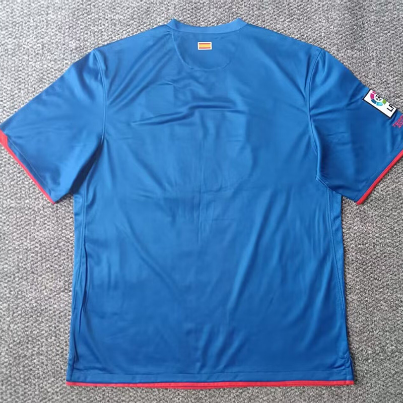 2010-2011 ATM Away Retro Soccer Jersey (带章)