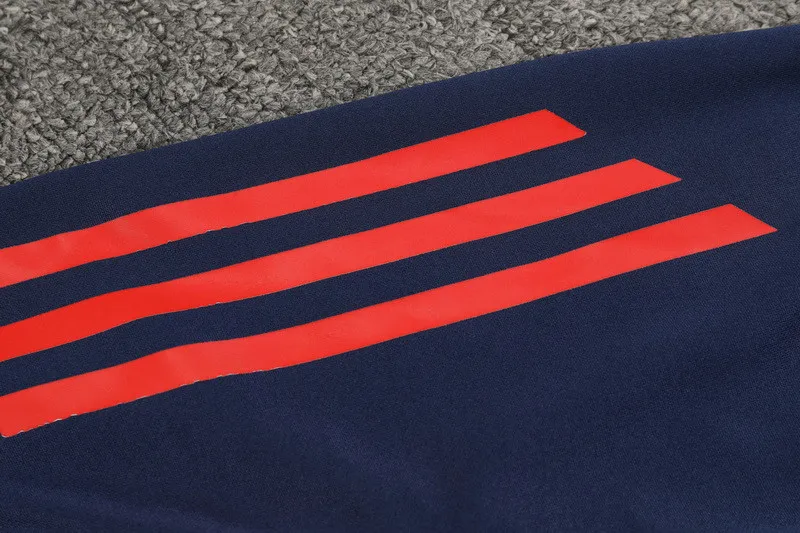 24-25 Man Utd Red black Half Pull Tracksuit (半拉链)(匹印)