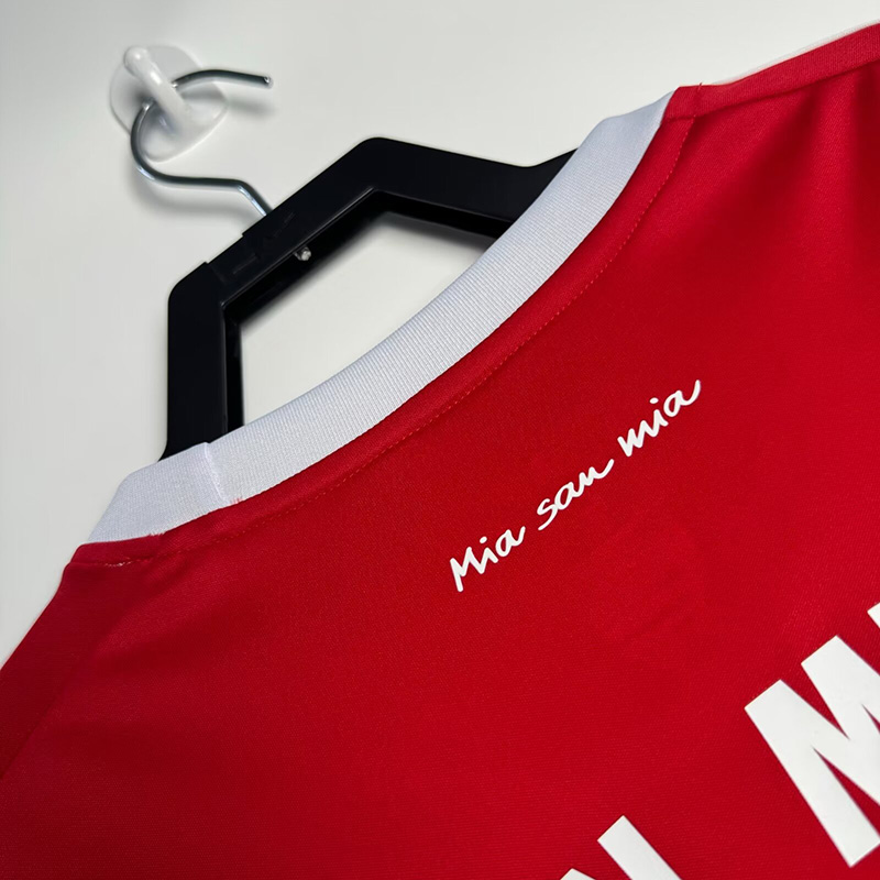 2017-2018 Bayern Home Retro Soccer Jersey