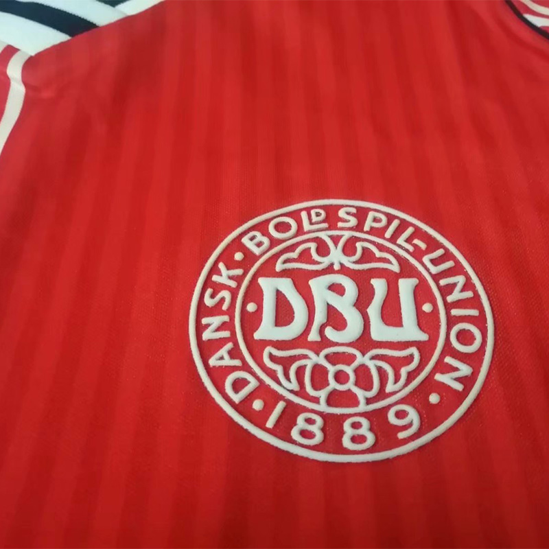 1986 Denmark Home Retro Soccer Jersey