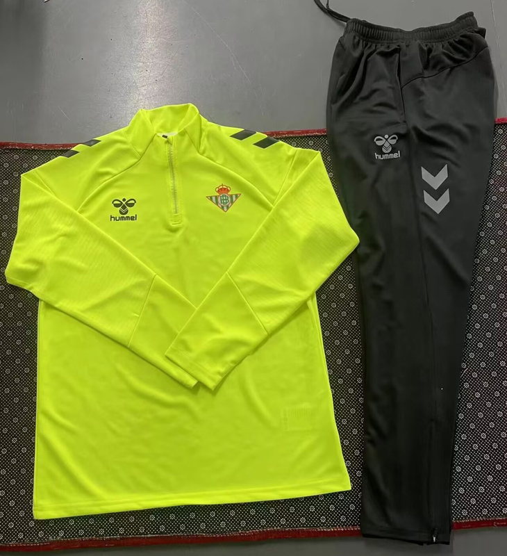 24-25 Real Betis Fluorescent green Half Pull Tracksuit (Pants Have Pocket)(半拉链)