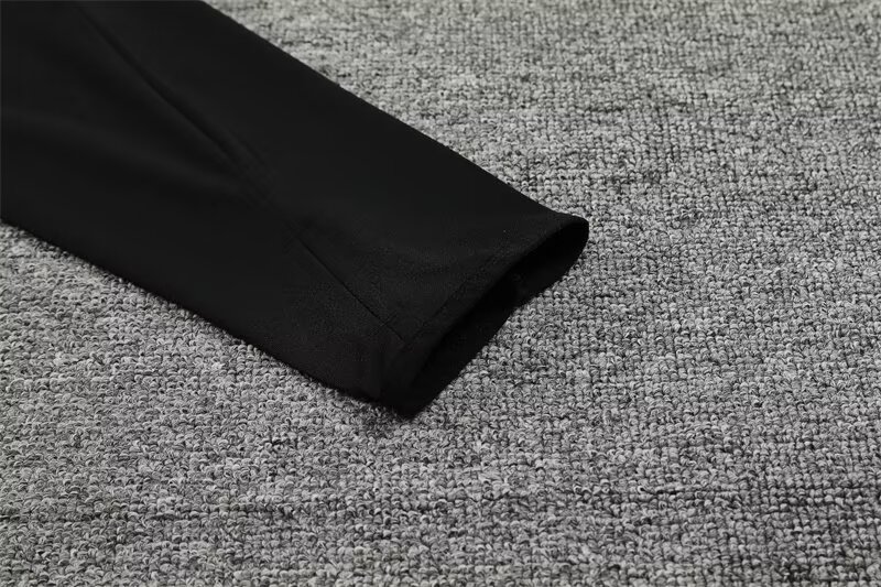 24/25  Man Utd Dark Grey 1:1 Quality Training Jersey