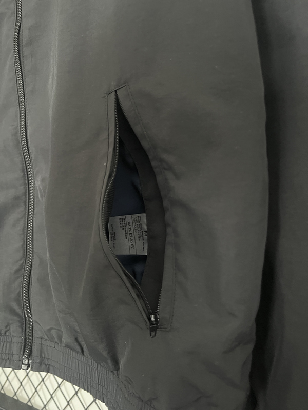 2024 Man Utd Black & Green Double Sided Windbre...