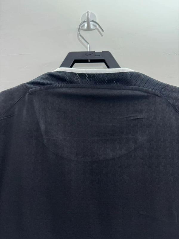 2003-2004 Man Utd Away Retro Soccer Jersey