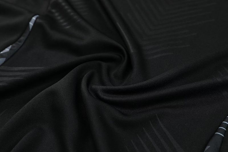 24-25 Inter Miami Black Half Pull Tracksuit (半拉链)