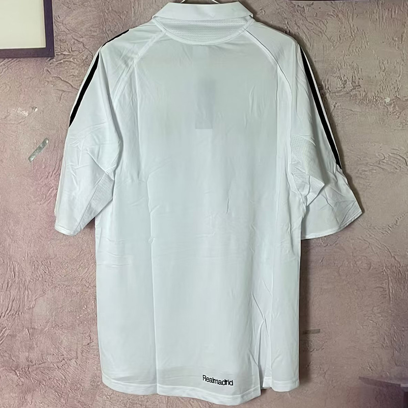 2005-2006 RMA Home Retro Soccer Jersey