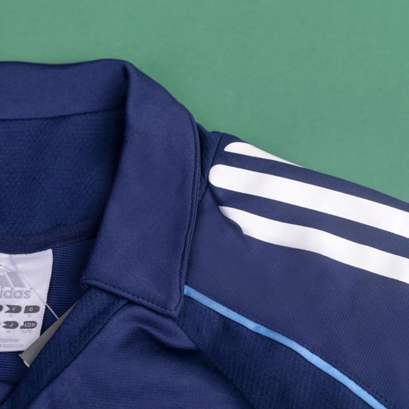 2005-2006 RMA Away Retro Soccer Jersey