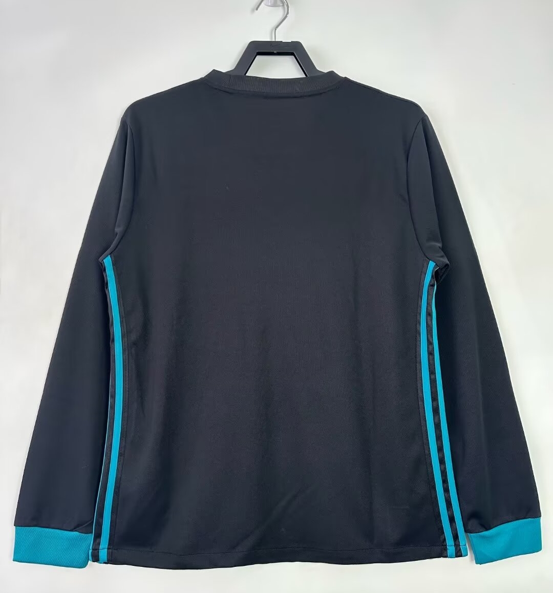 2017-2018 RMA Away Long Sleeve Retro Soccer Jersey