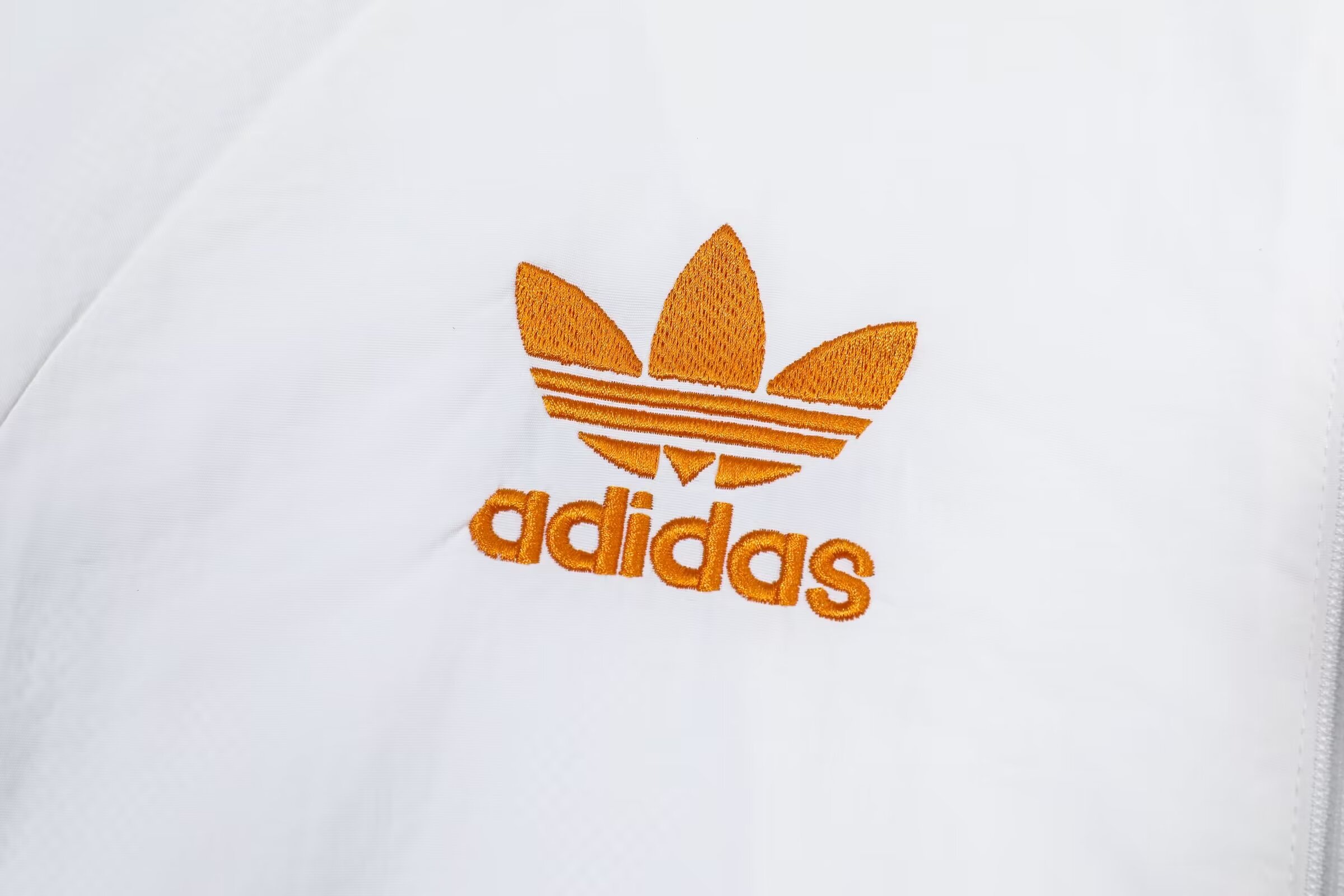 New retro rma white windbreaker suit