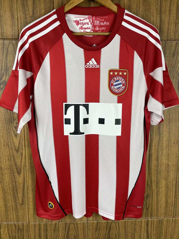 2010-2011 Bayern Home Retro Soccer Jersey